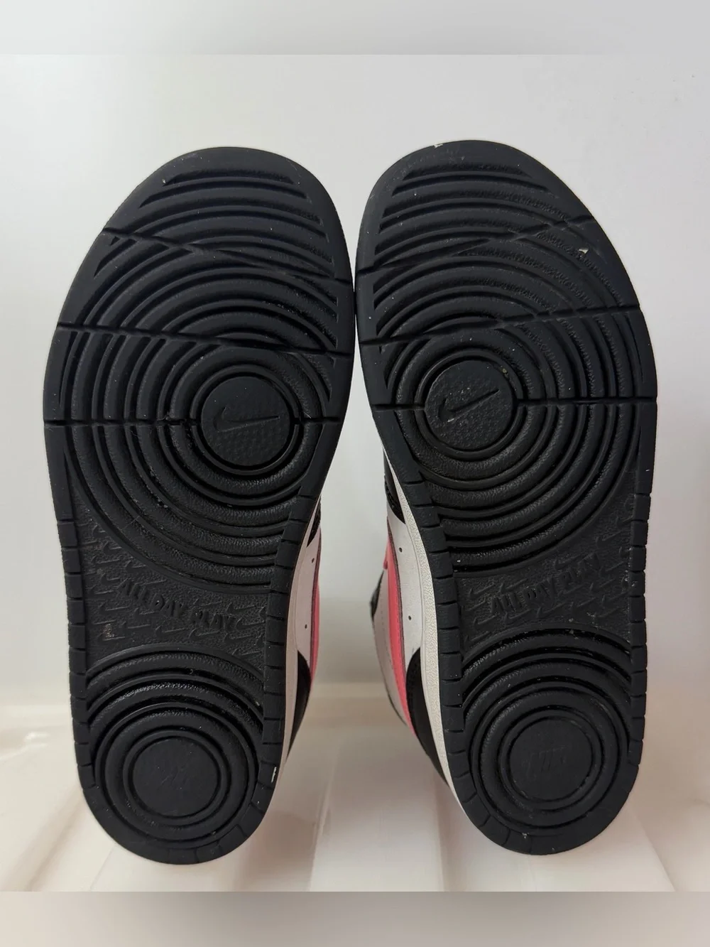 Nike Court Borough Mid 2 Sneakers